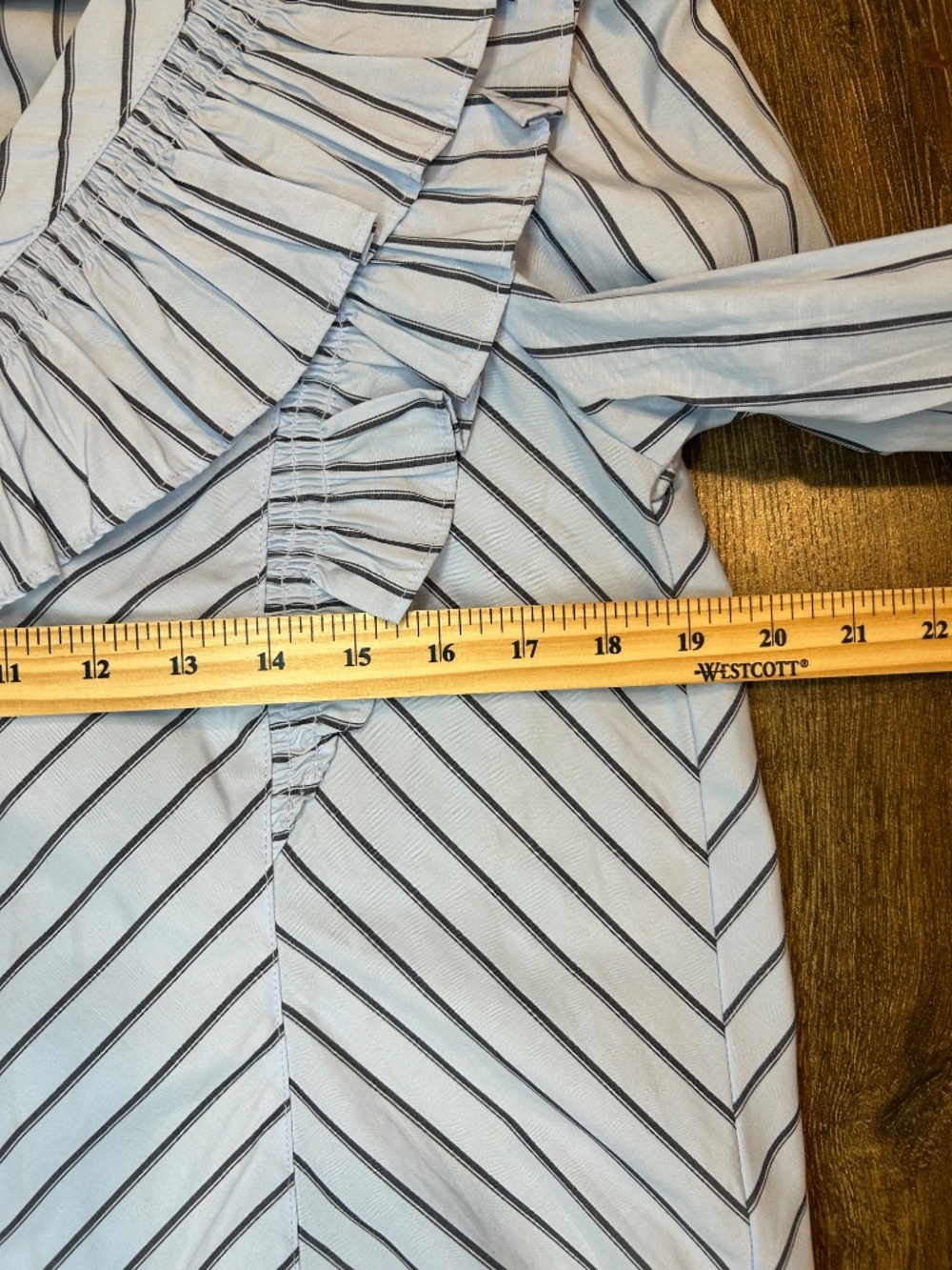 NWT KAFFE Curve Blouse in Blue Puffy sleeves, Ruffles, stripes Size 38 - M - Picture 8 of 12